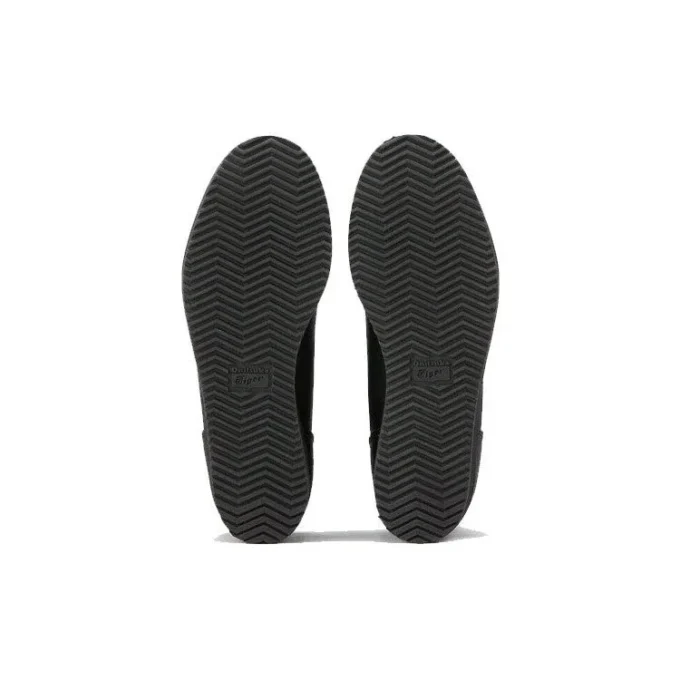 Delegation Chunk High Top Shoes «Black Faux Fur»